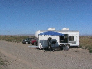 What could be more western then a trailer in the desert?