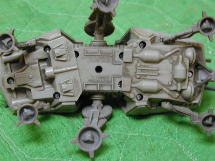 The underside of the model kit